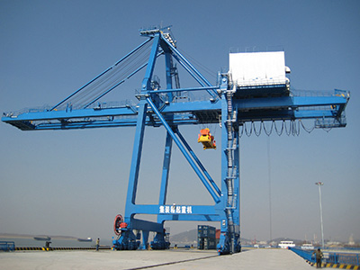 江蘇集裝箱起重機